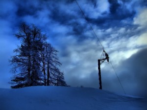 telescaun in amurg la isola 2000